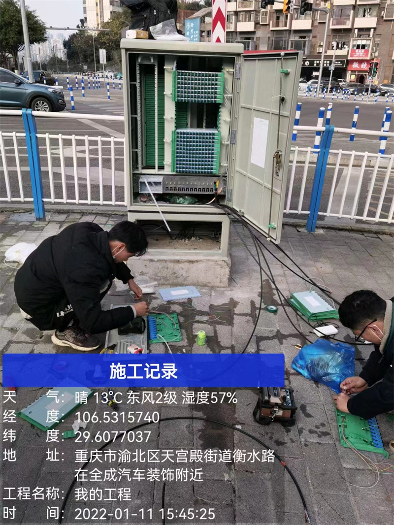 ���̰���